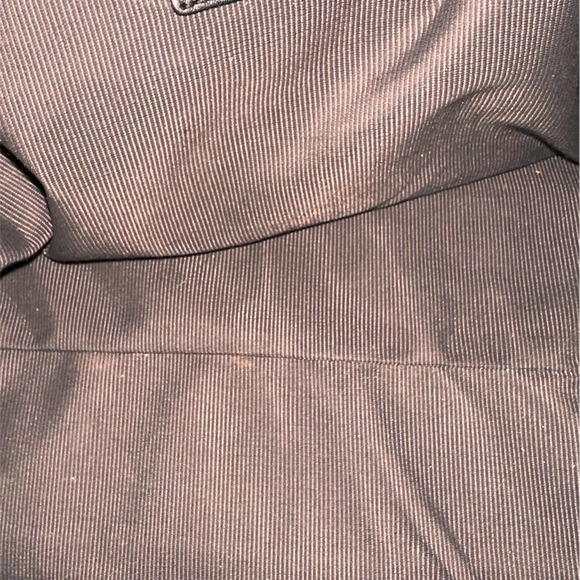 FURLA~SMOOTH CLOUD LIKE SATCHEL PERFECT FOR COLLECTORS OF UNIQUE FINE BAGS - Picture 3 of 4